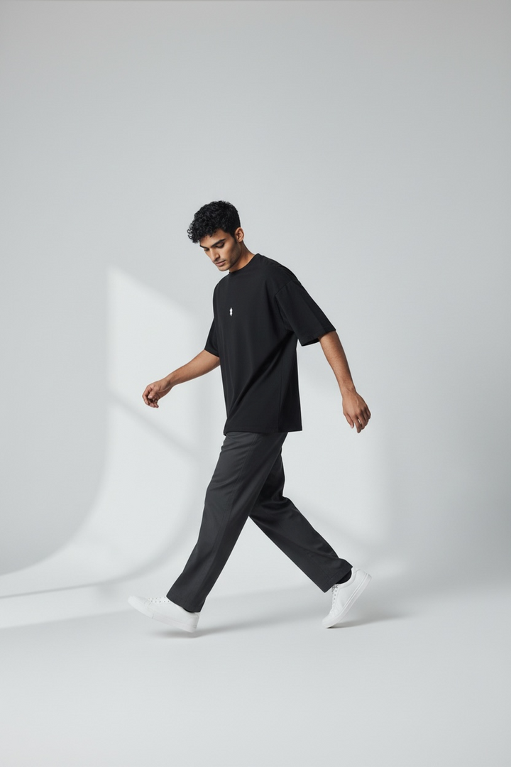 Basics Tee- Black